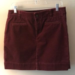 Loft size 6 maroon corduroy skirt
